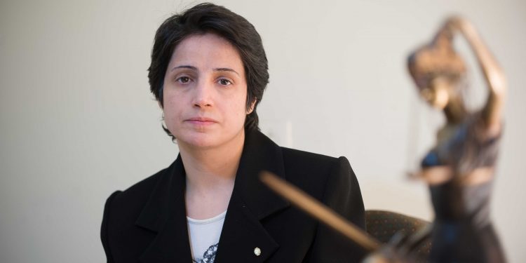 Iranian lawyer Nasrin Sotoudeh is seen in Tehran on November 1, 2008. Sotoudeh was sentenced to 11 years in prison for defending opposition members after the disputed re-election of President Mahmoud Ahmadinejad in 2009. A dozen lawyers defending human rights cases and opposition members are currently imprisoned in Iran, according to Amnesty International, which describes them as prisoners of conscience. AFP PHOTO/ARASH ASHOURINIA  === IRAN OUT === (Photo by Arash Ashourinia / AFP)